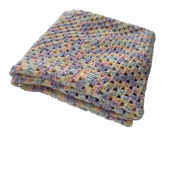 Handmade‎ Crochet C2C Pastel Baby Afghan Blanket Soft Rainbow Sherbet 90s 38x38" - Picture 3 of 11